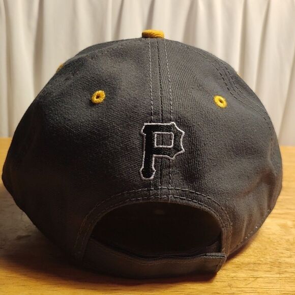 New Era 9Forty Pittsburgh Pirates Velcroback Hat - New - Picture 4 of 8